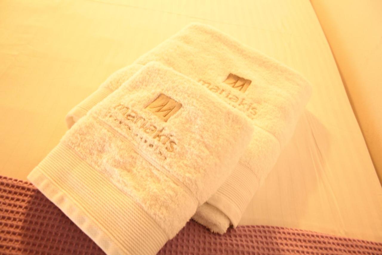 Mariakis Luxury Studios Astypálaia エクステリア 写真
